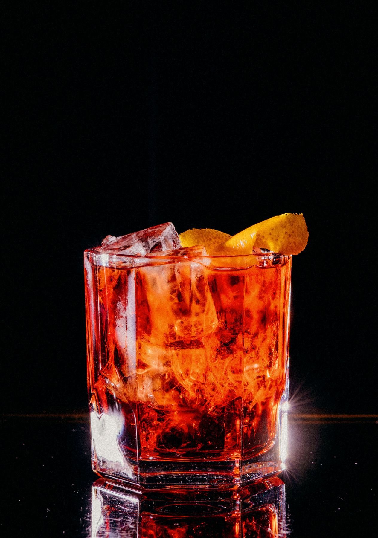 Negroni cocktail at Roberto American Bar Vienna