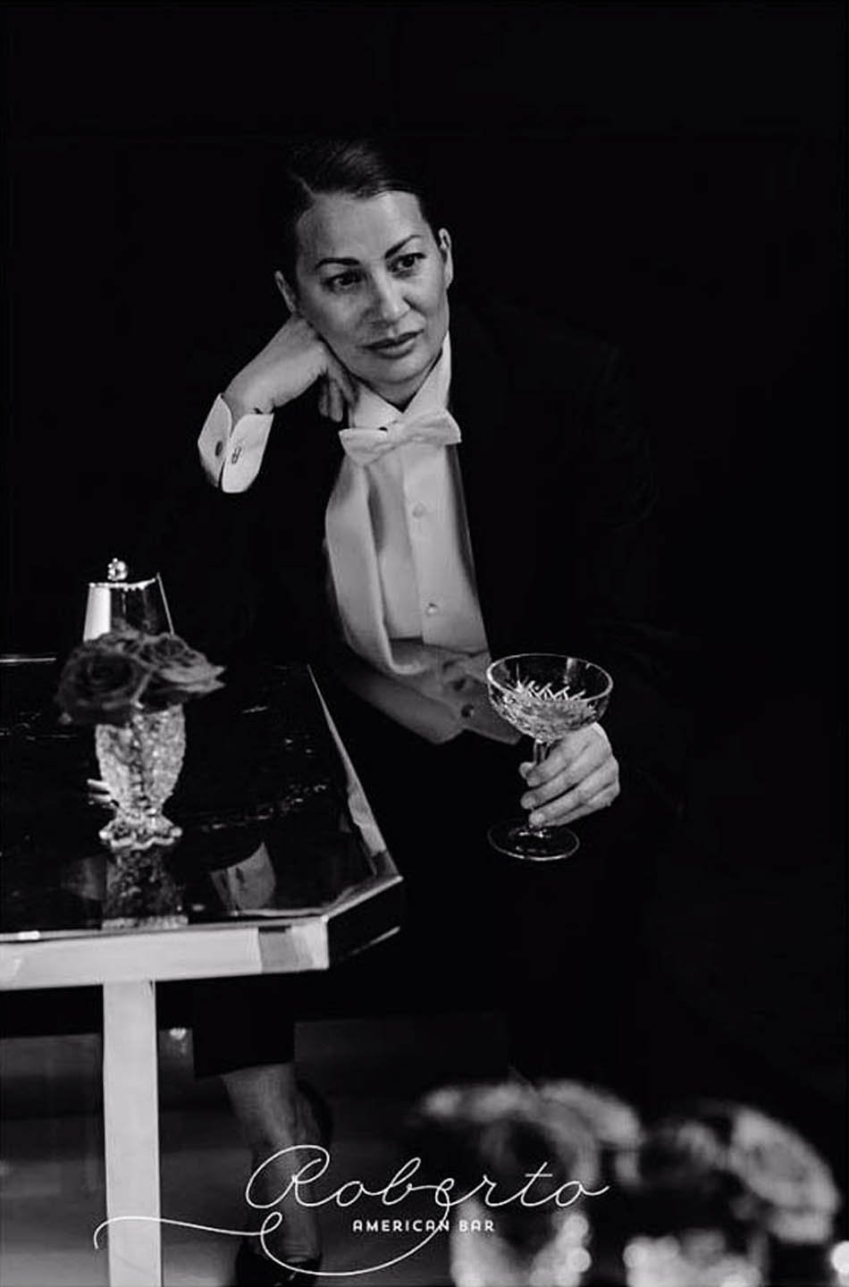 Alexandra is the strong woman at Roberto’s side and the genius behind the success of the ROBERTO AMERICAN BAR.