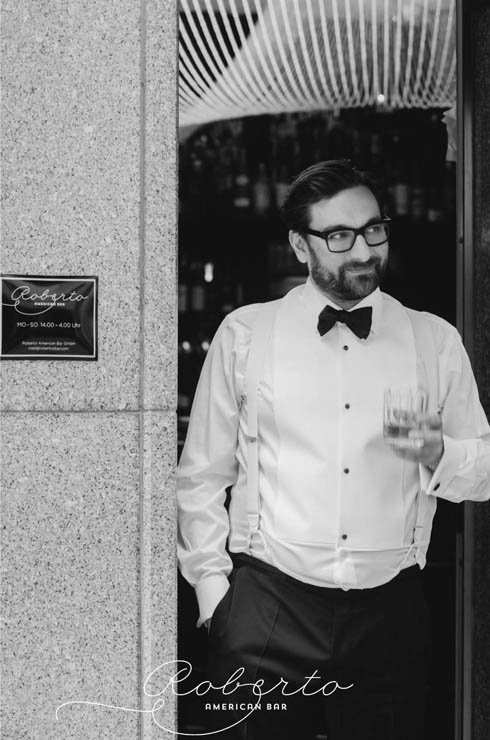 Roberto Pavlović-Hariwijadi is the owner of the Roberto American Bar.